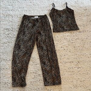 Leopard Print Velour Pajama Set size Small